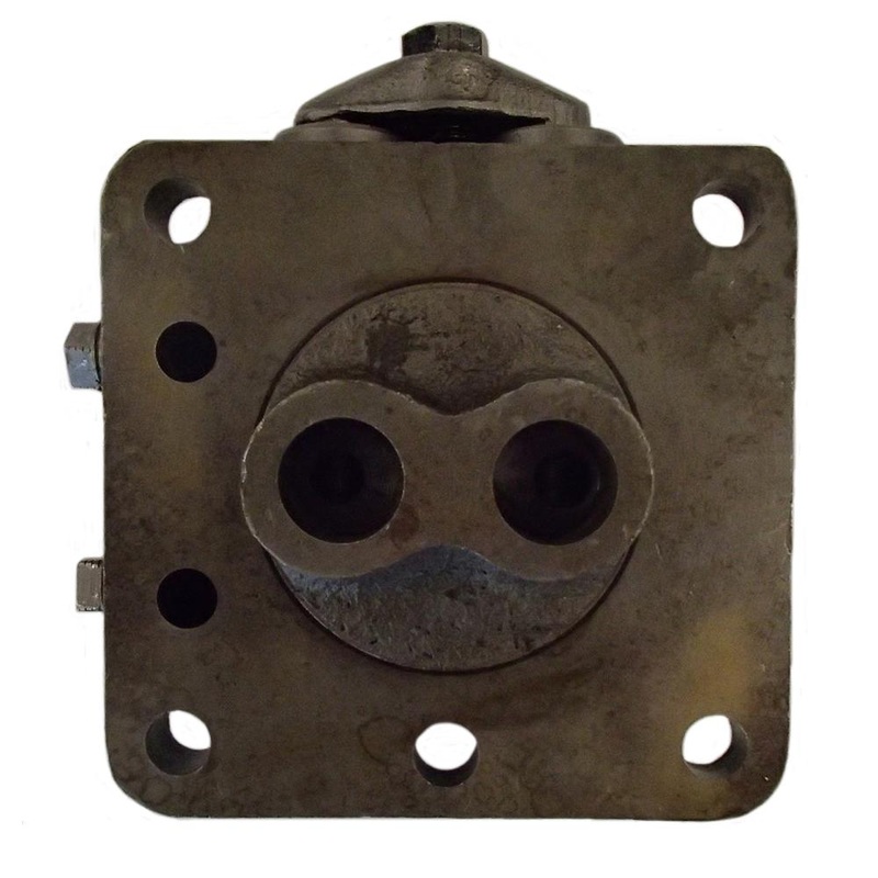 9N622 Hydraulic Pump Chambers Left Fits Ford Tractor 2N 8N 9N